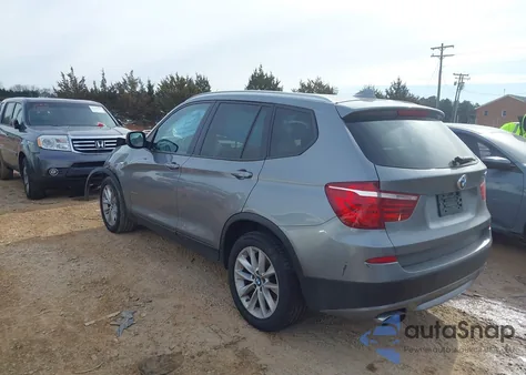 2014 BMW X3 xDrive28I z USA, uszkodzony, nr VIN 5UXWX9C53E0D15210